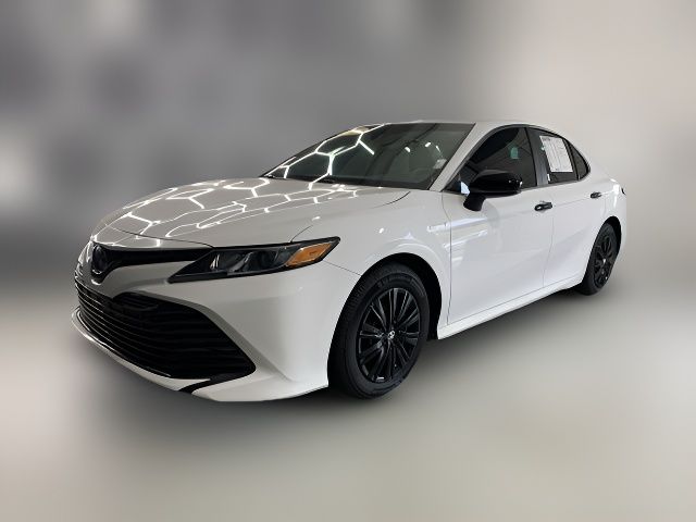 2018 Toyota Camry Hybrid LE