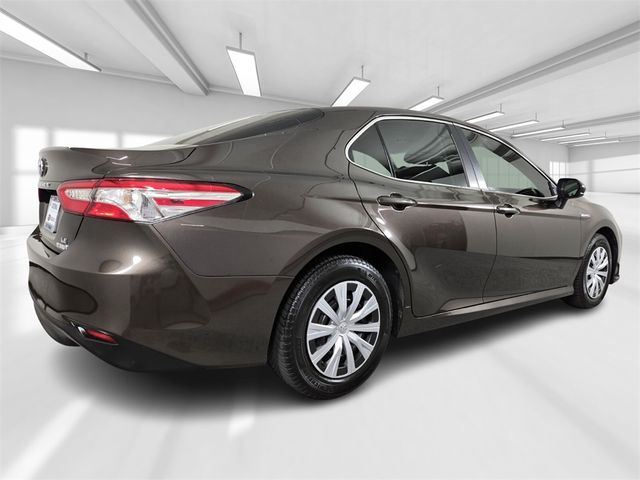 2018 Toyota Camry Hybrid LE