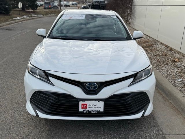 2018 Toyota Camry Hybrid LE