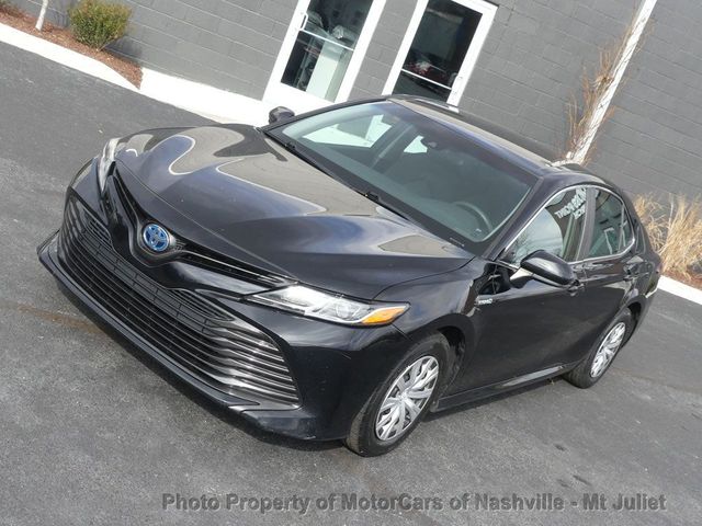 2018 Toyota Camry Hybrid LE