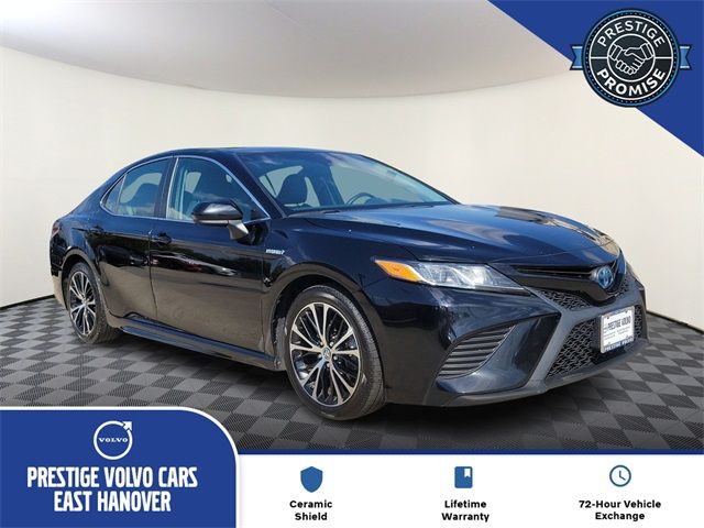 2018 Toyota Camry Hybrid SE