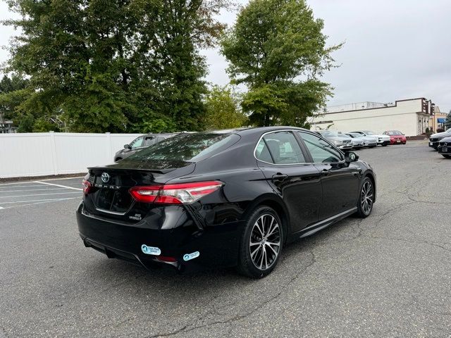 2018 Toyota Camry Hybrid SE