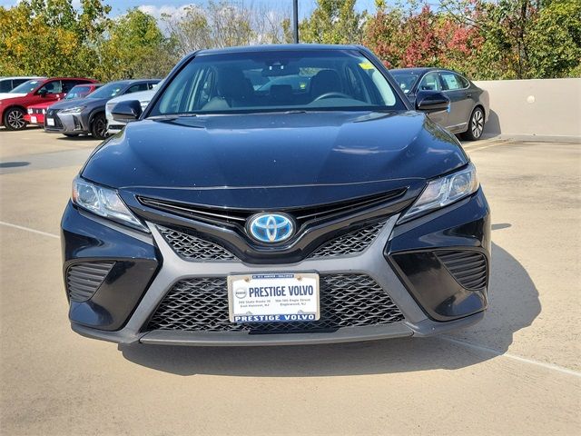 2018 Toyota Camry Hybrid SE