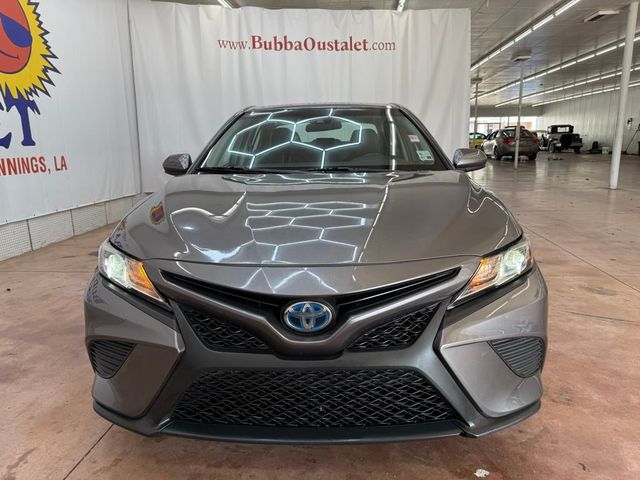 2018 Toyota Camry Hybrid SE