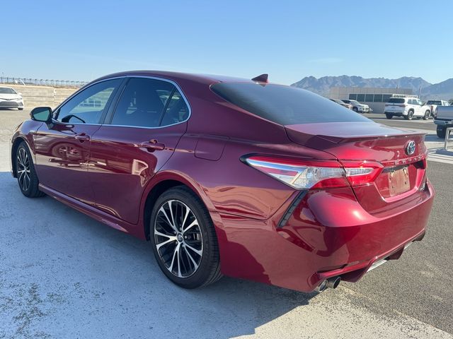 2018 Toyota Camry Hybrid SE