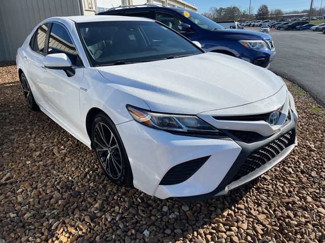 2018 Toyota Camry Hybrid SE