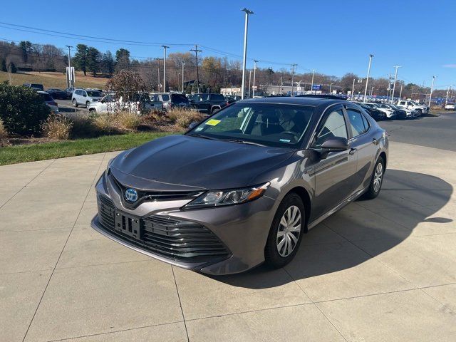 2018 Toyota Camry Hybrid SE