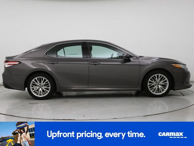 2018 Toyota Camry Hybrid XLE