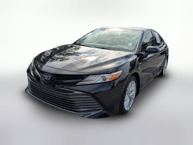 2018 Toyota Camry Hybrid XLE