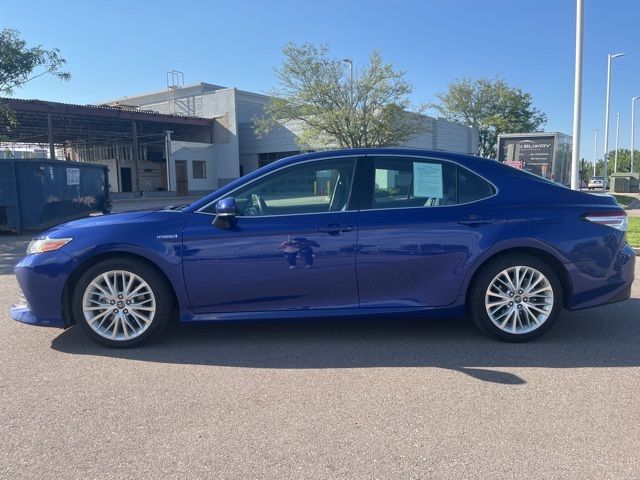 2018 Toyota Camry Hybrid XLE