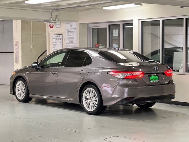 2018 Toyota Camry Hybrid XLE