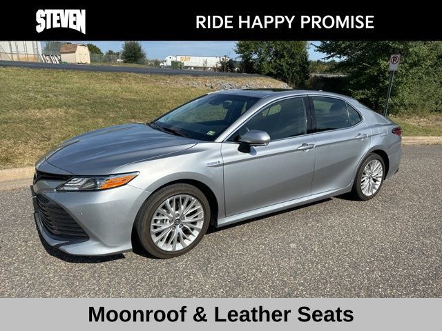 2018 Toyota Camry Hybrid XLE