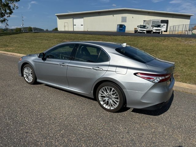 2018 Toyota Camry Hybrid XLE