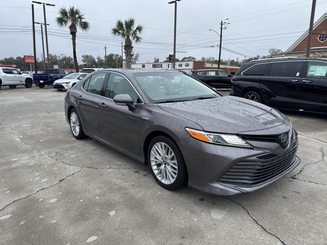 2018 Toyota Camry Hybrid XLE