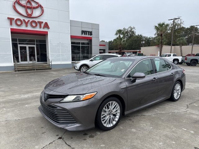 2018 Toyota Camry Hybrid XLE