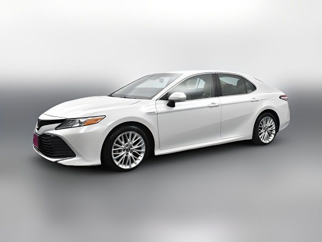 2018 Toyota Camry Hybrid XLE