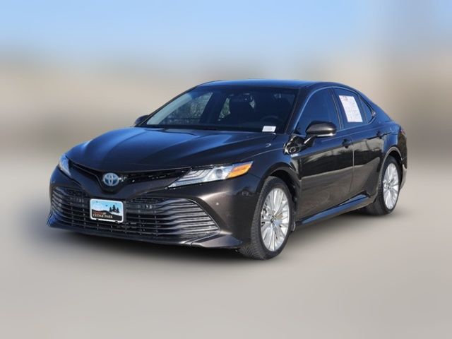 2018 Toyota Camry Hybrid XLE