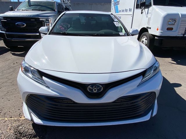 2018 Toyota Camry Hybrid XLE