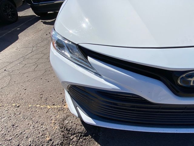 2018 Toyota Camry Hybrid XLE