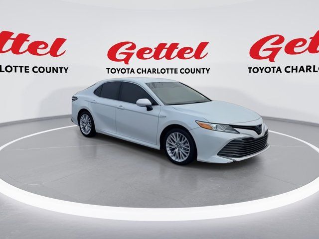 2018 Toyota Camry Hybrid XLE