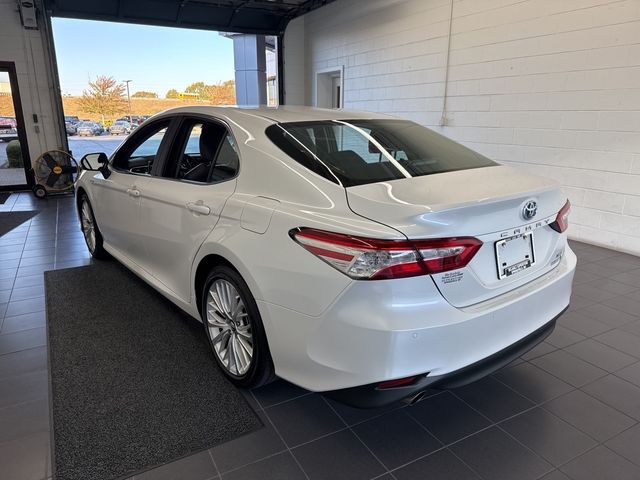 2018 Toyota Camry Hybrid XLE