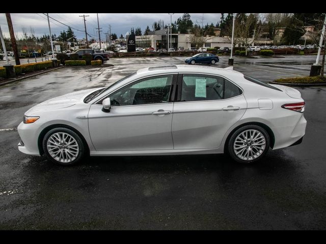 2018 Toyota Camry Hybrid XLE