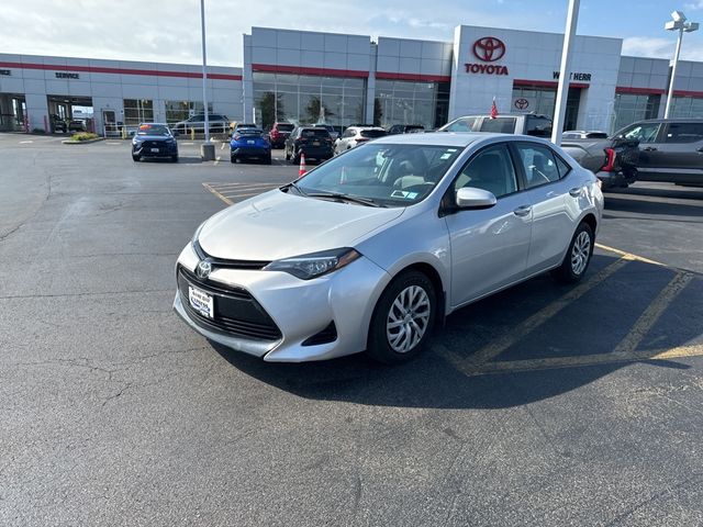 2018 Toyota Corolla LE