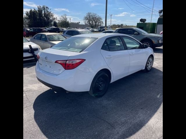 2018 Toyota Corolla LE