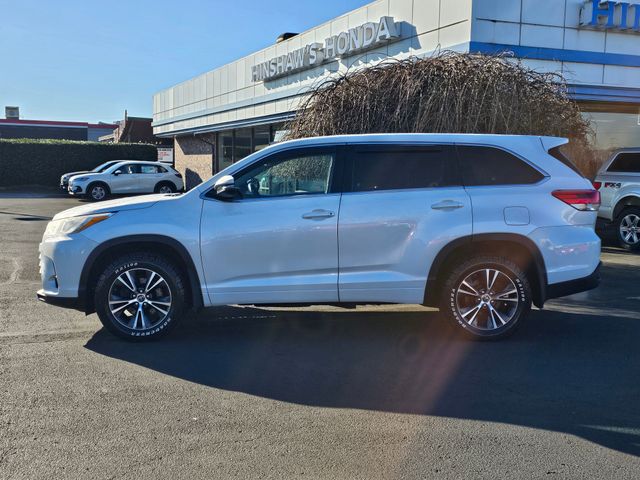 2018 Toyota Highlander 