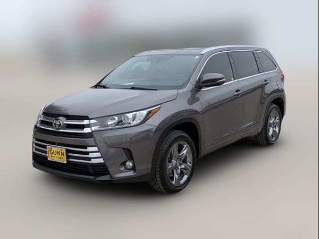 2018 Toyota Highlander Limited Platinum