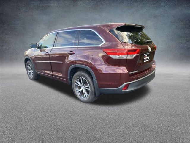 2018 Toyota Highlander LE