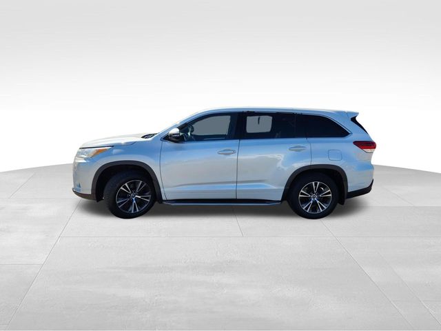 2018 Toyota Highlander LE