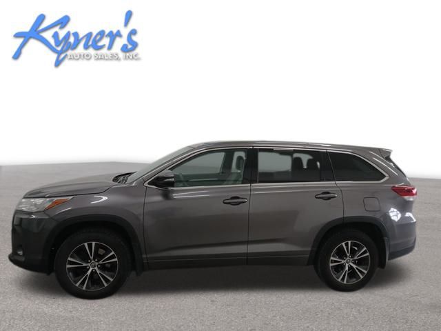 2018 Toyota Highlander LE