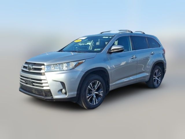 2018 Toyota Highlander LE