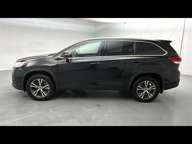 2018 Toyota Highlander LE