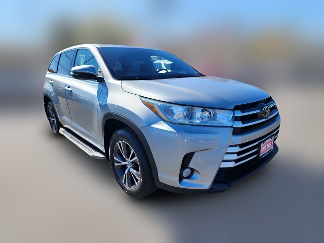 2018 Toyota Highlander LE