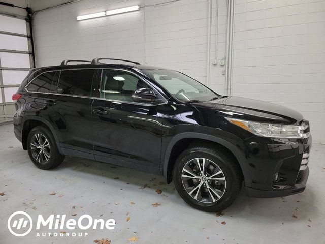 2018 Toyota Highlander LE