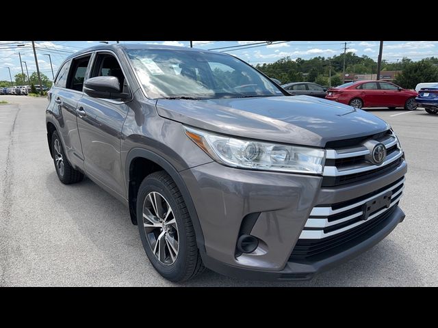 2018 Toyota Highlander LE