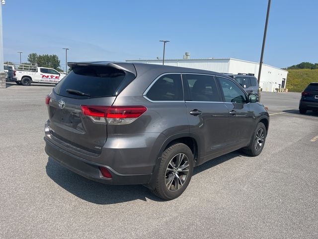 2018 Toyota Highlander LE