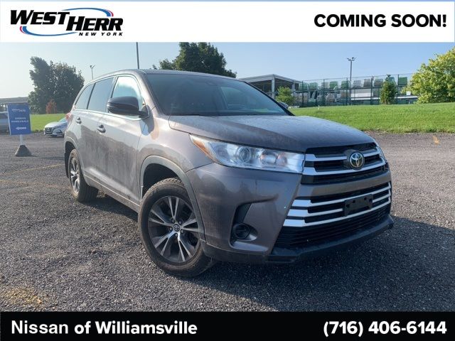 2018 Toyota Highlander LE