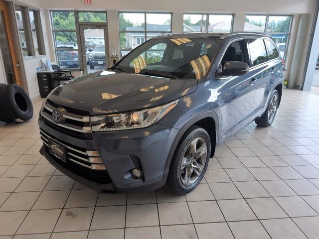 2018 Toyota Highlander Hybrid Limited Platinum