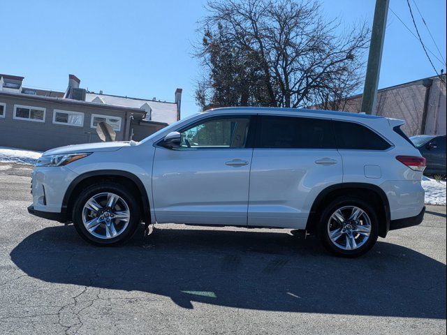 2018 Toyota Highlander 