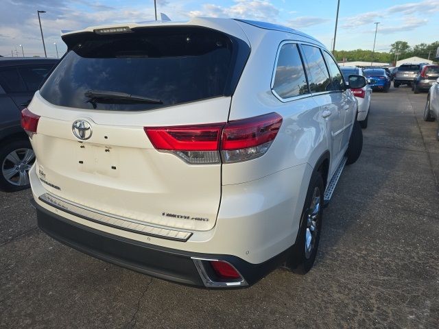 2018 Toyota Highlander 