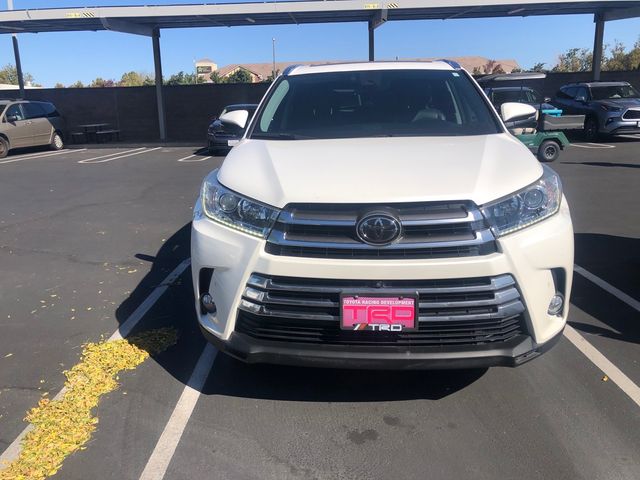 2018 Toyota Highlander 