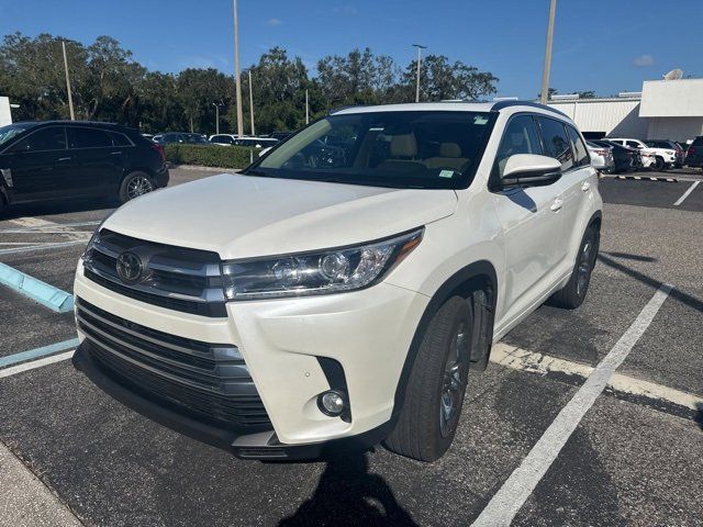 2018 Toyota Highlander Limited Platinum