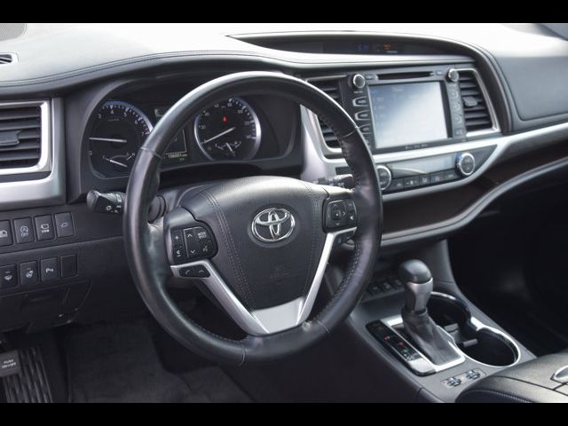 2018 Toyota Highlander Limited Platinum