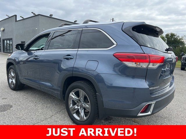 2018 Toyota Highlander 