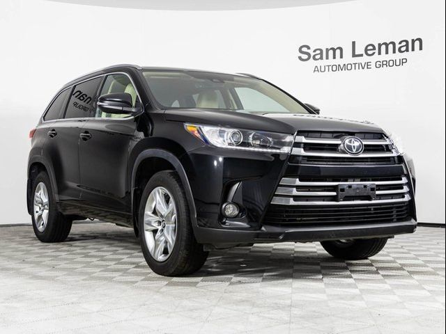 2018 Toyota Highlander 