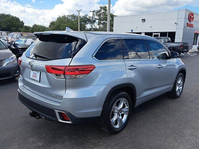 2018 Toyota Highlander 