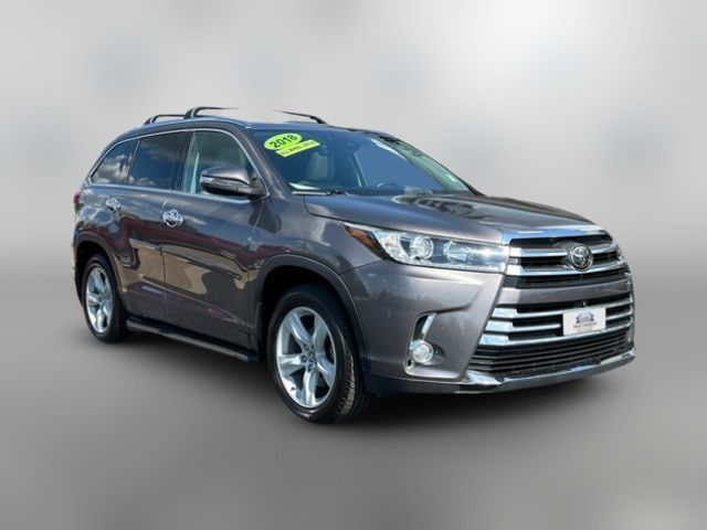 2018 Toyota Highlander Limited Platinum